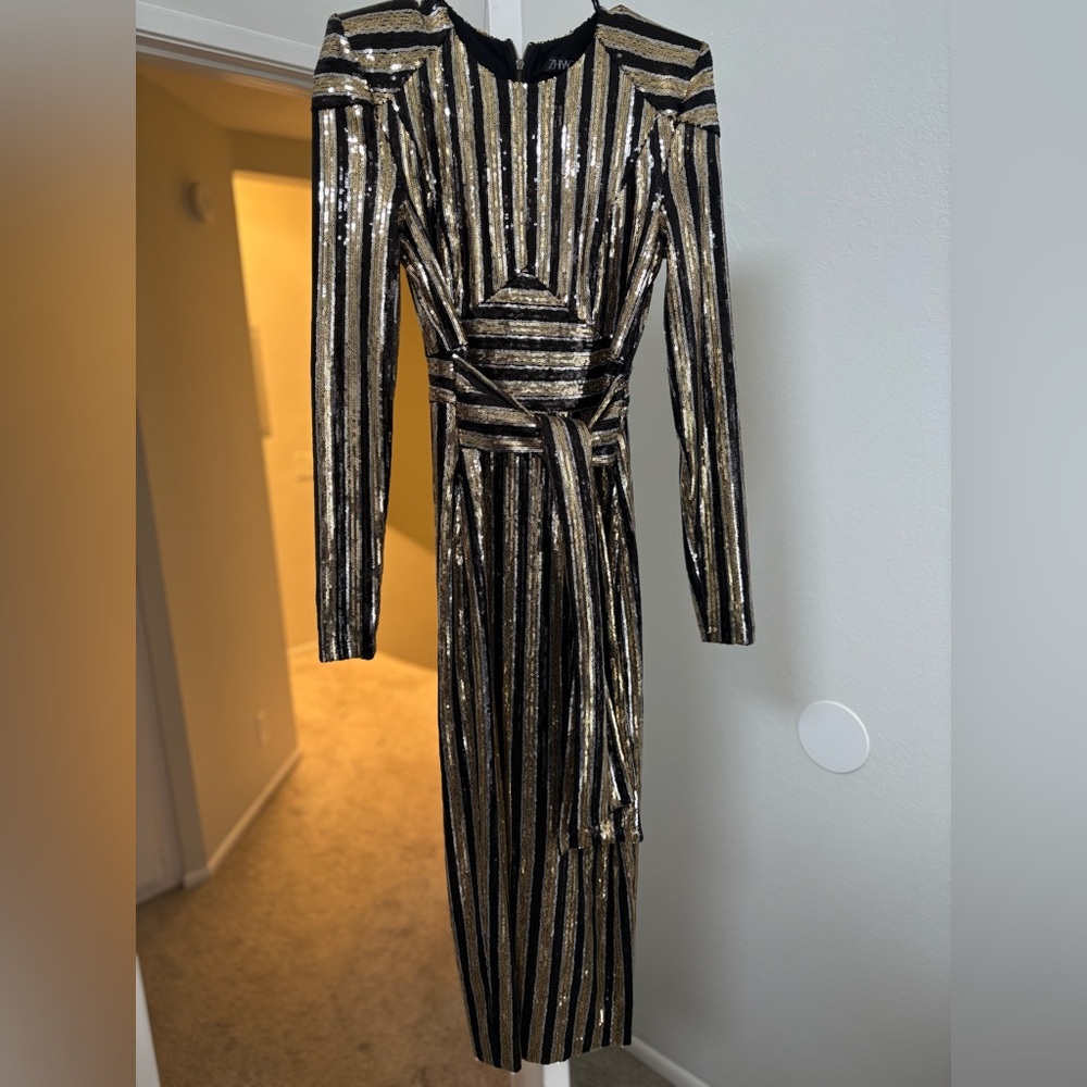 ZHIVAGO Black and Gold Striped Sequin Long Dress Size 6/ M